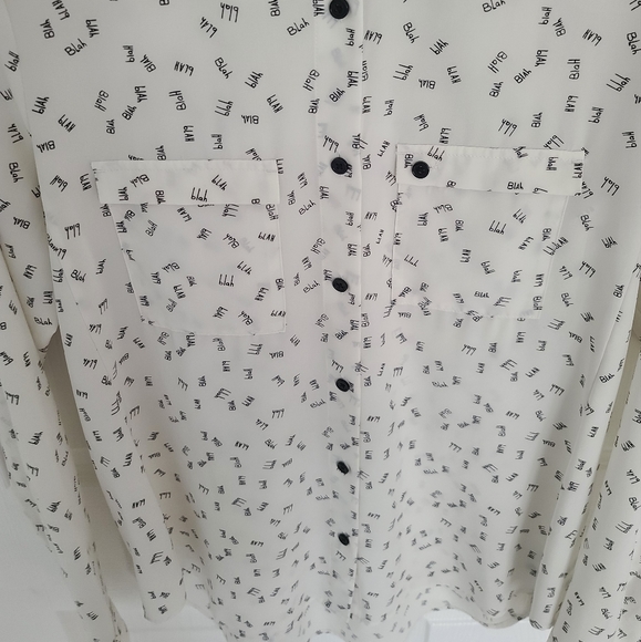 NWOT - White Blouse - Picture 4 of 6